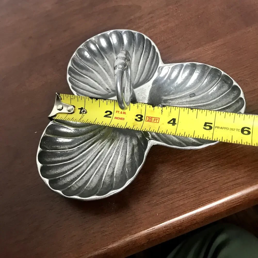Petrina Argentina VTG Pewter 3 Shell Compartment Serving Nut Tray With Holder